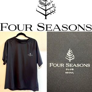Four Seasons Hotel Seoul • Black Gym T-Shirt
Unisex Size 110 (Fits Like M)